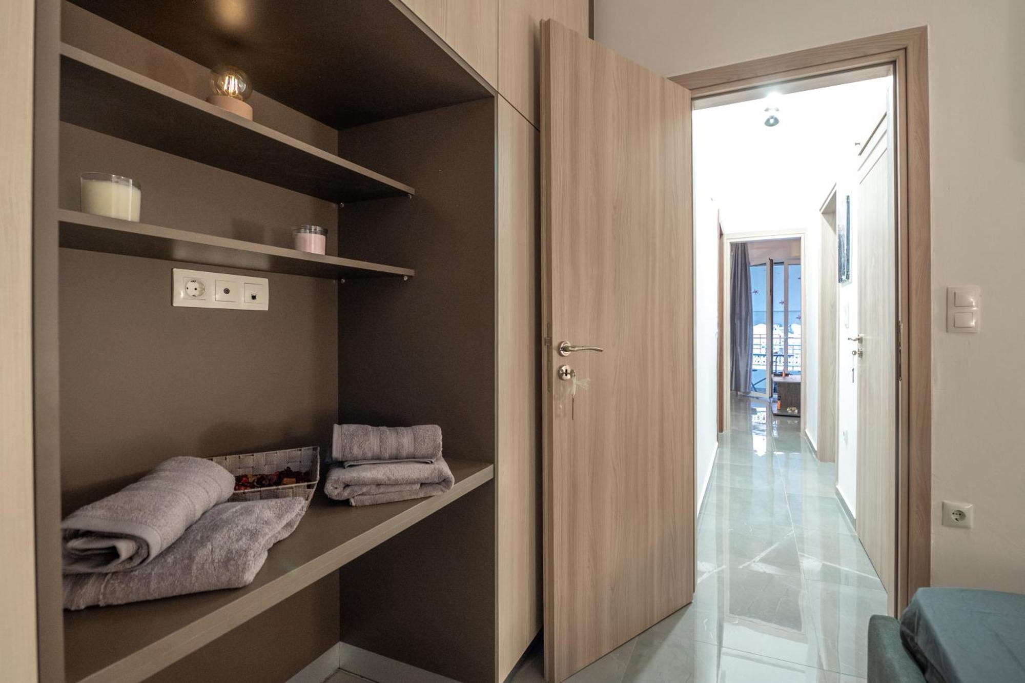 Minimalistic! Apartment Athens Exterior photo