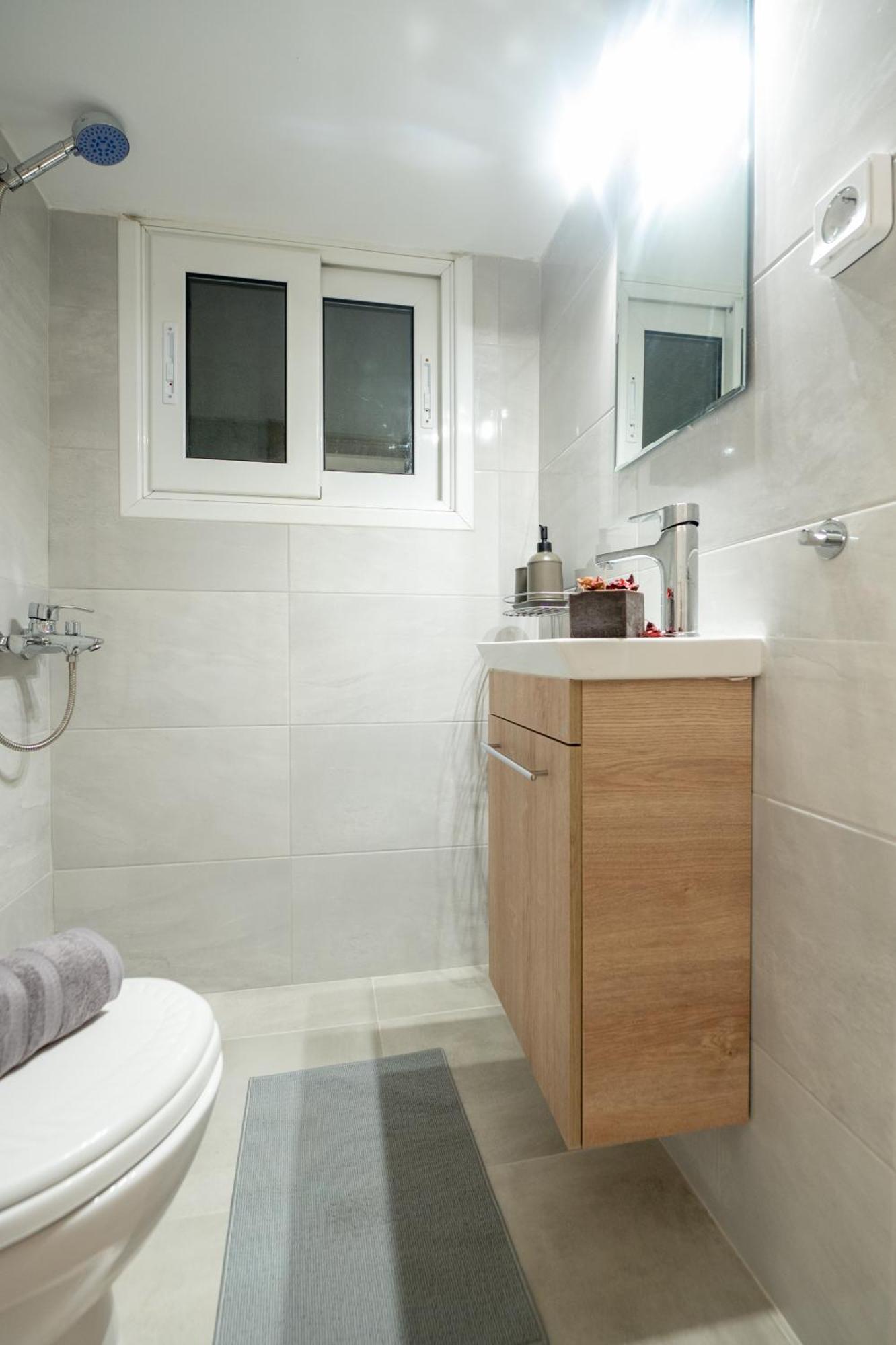 Minimalistic! Apartment Athens Exterior photo